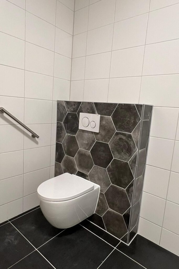 toilet 10-2-3-rectangle