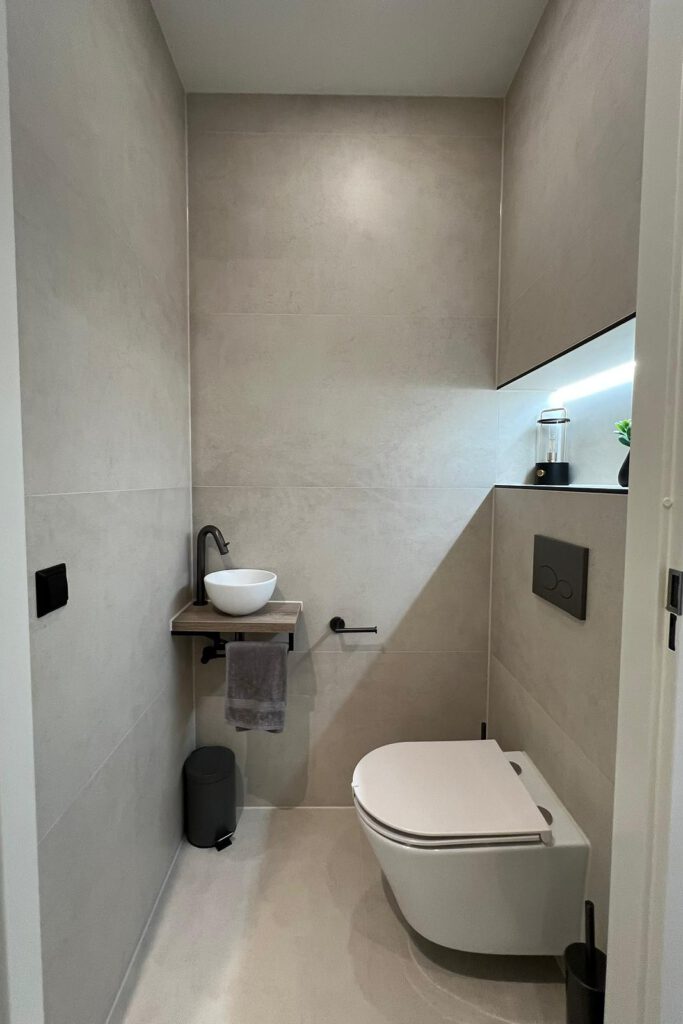 toilet 3-2-3-rectangle