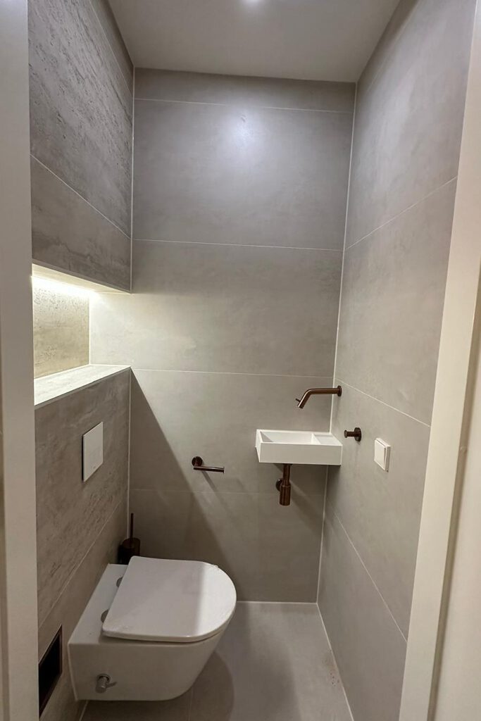 toilet 6-2-3-rectangle